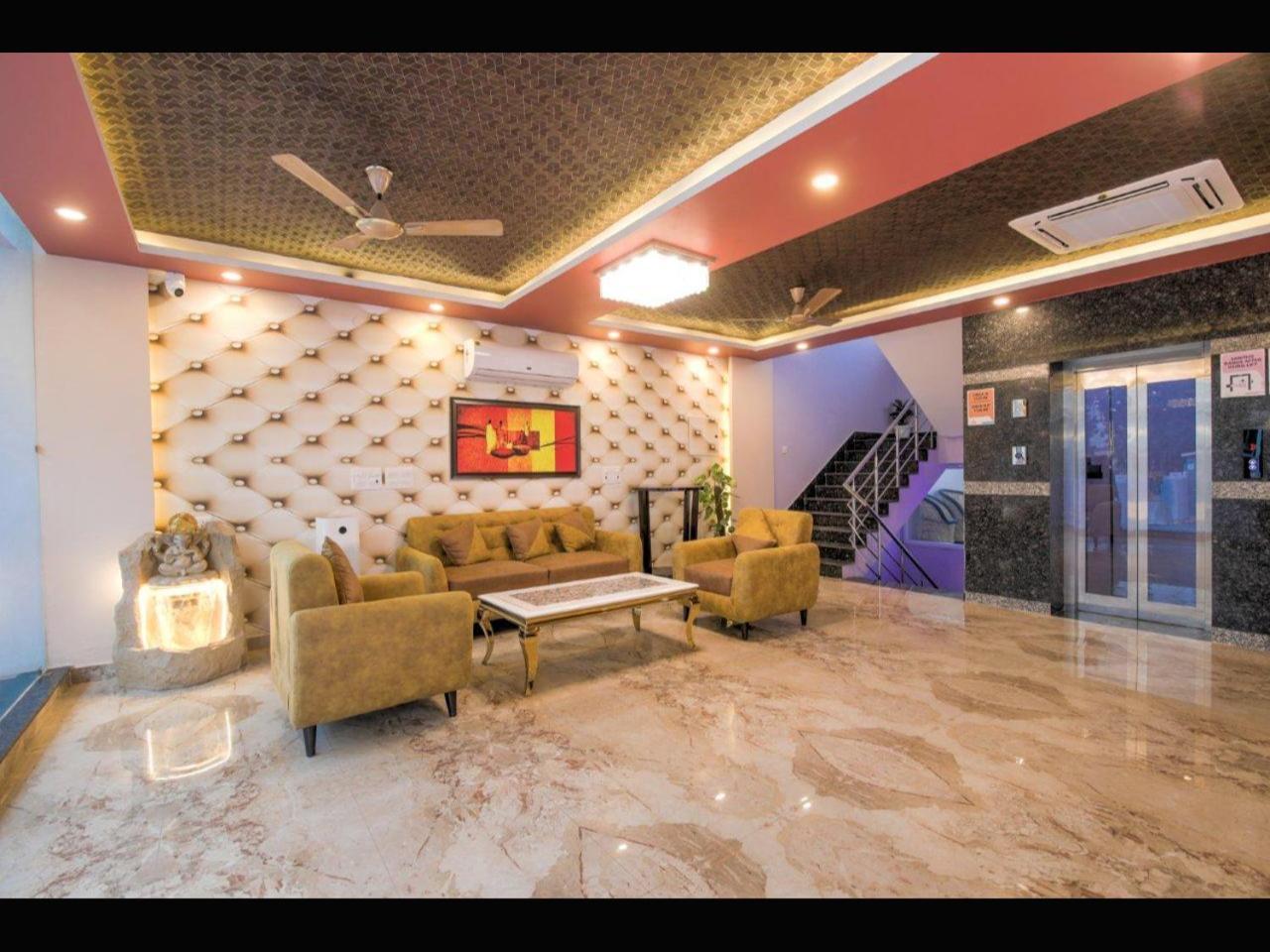 Kusum House Bed and Breakfast Greater Noida Eksteriør billede